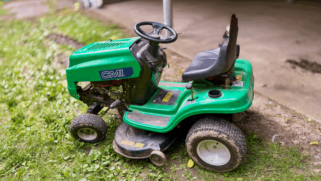 Rasenmäher Traktor